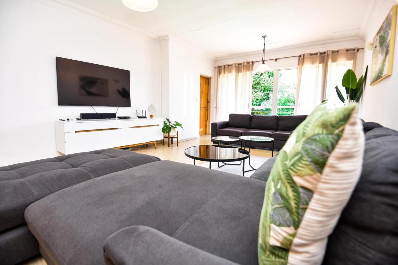 פרטוריה Spacious Menlyn Maine Villa מראה חיצוני תמונה